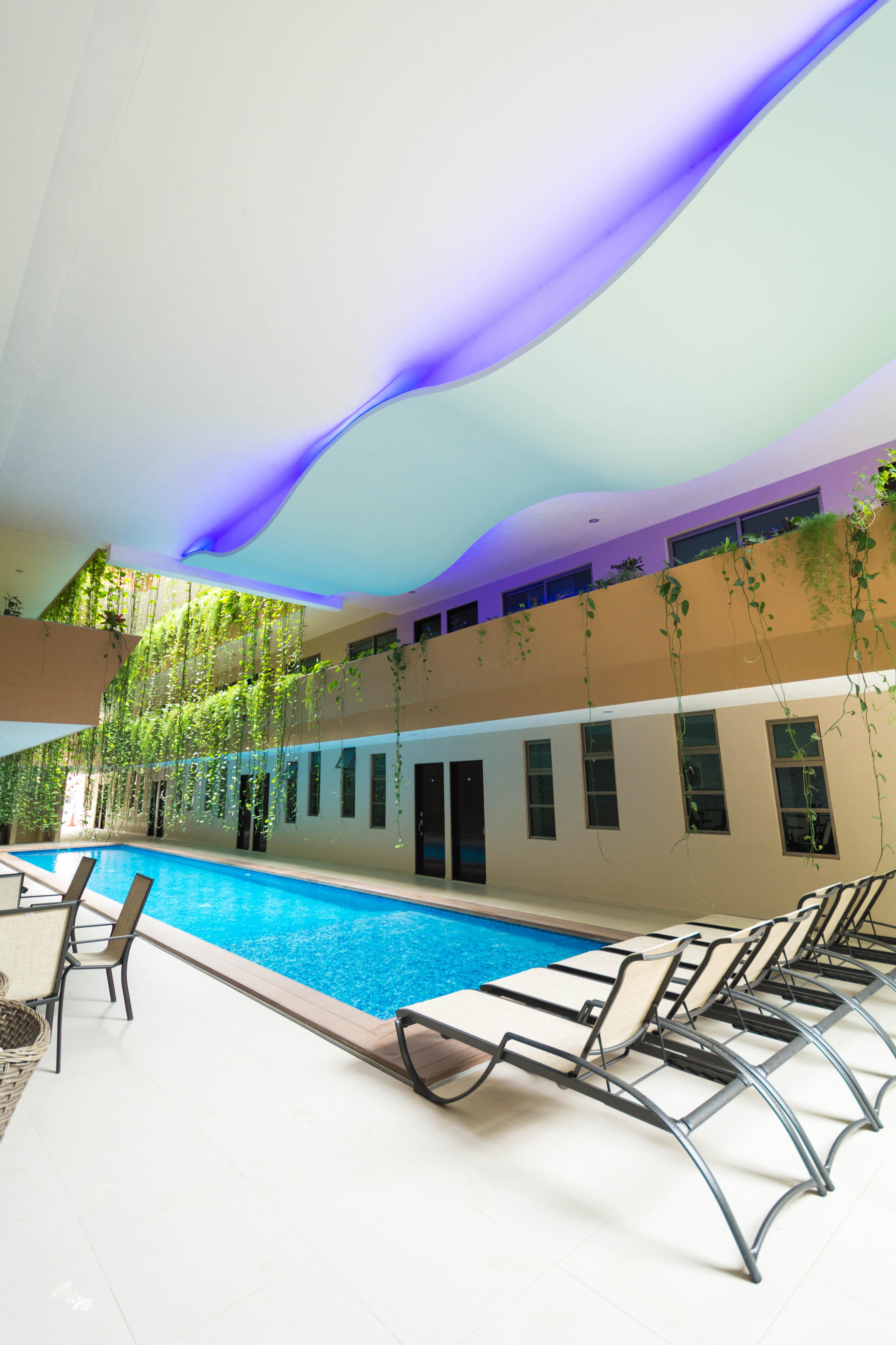 Palmarena Rooms & Residences - Long Stay Comfort With Parking, Sauna, Gym & Pool - Steps From 5Th Avenue Playa del Carmen Kültér fotó