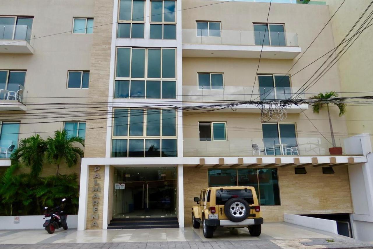 Palmarena Rooms & Residences - Long Stay Comfort With Parking, Sauna, Gym & Pool - Steps From 5Th Avenue Playa del Carmen Kültér fotó
