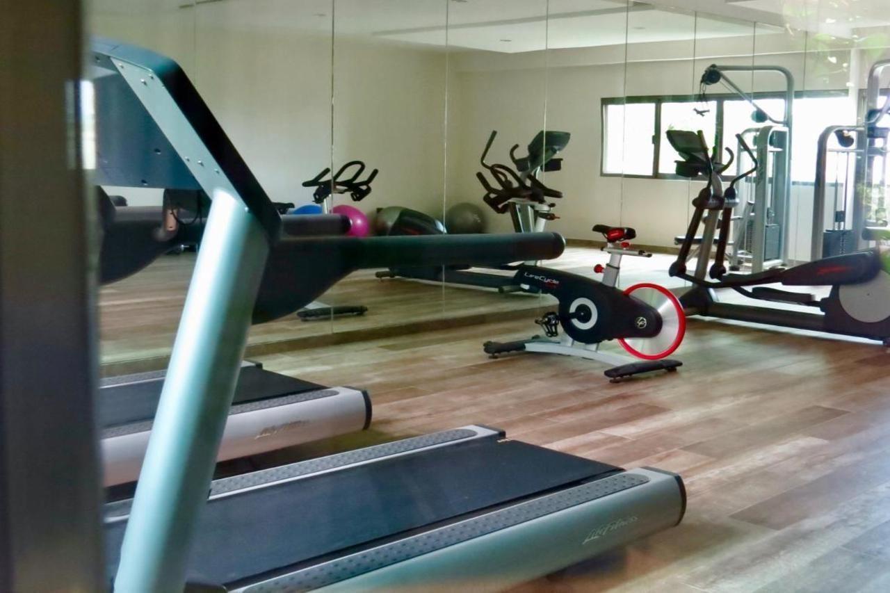 Palmarena Rooms & Residences - Long Stay Comfort With Parking, Sauna, Gym & Pool - Steps From 5Th Avenue Playa del Carmen Kültér fotó