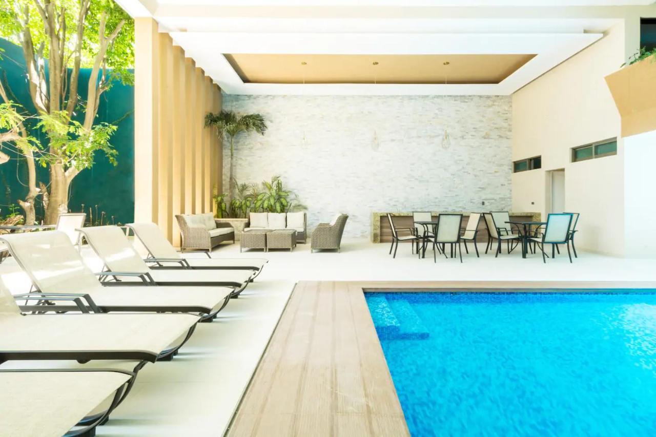 Palmarena Rooms & Residences - Long Stay Comfort With Parking, Sauna, Gym & Pool - Steps From 5Th Avenue Playa del Carmen Kültér fotó