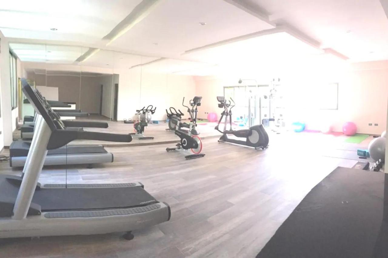 Palmarena Rooms & Residences - Long Stay Comfort With Parking, Sauna, Gym & Pool - Steps From 5Th Avenue Playa del Carmen Kültér fotó
