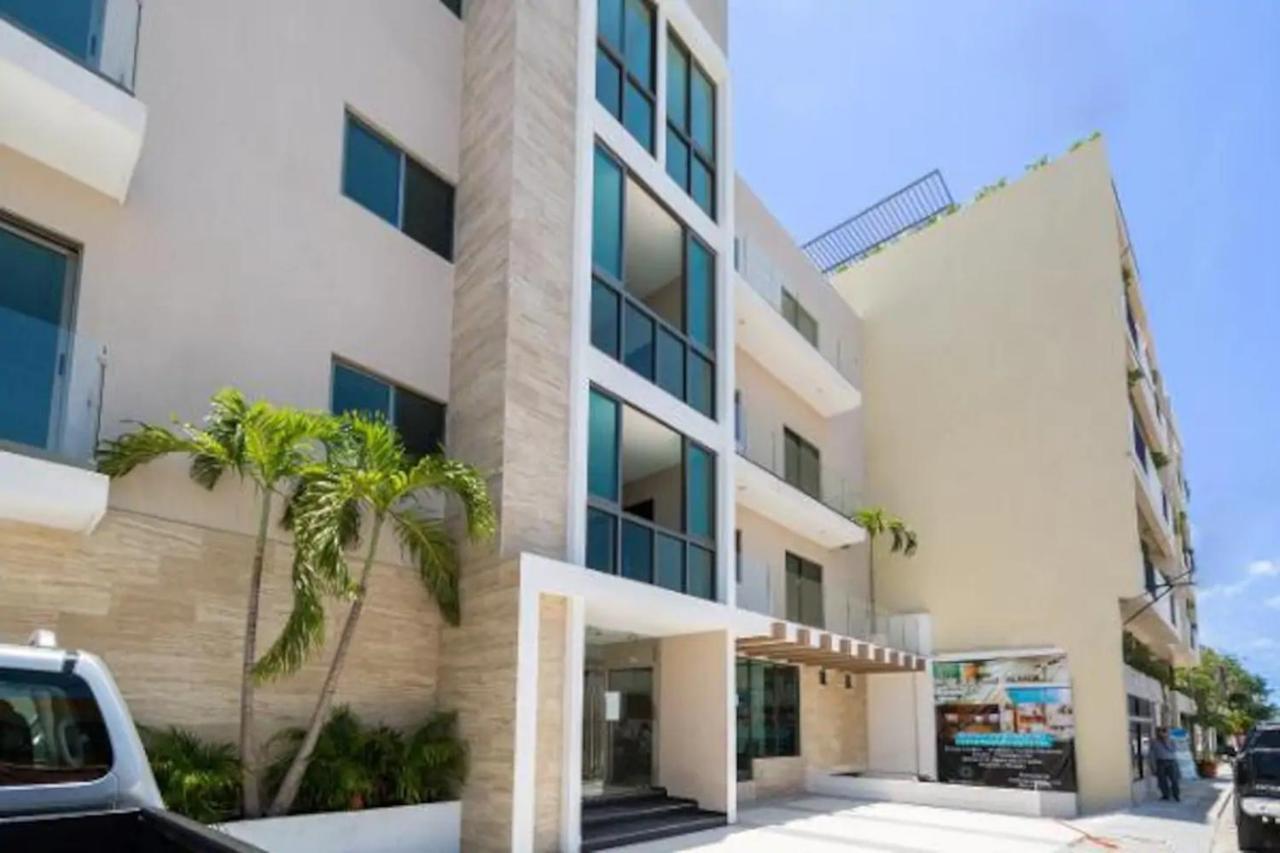 Palmarena Rooms & Residences - Long Stay Comfort With Parking, Sauna, Gym & Pool - Steps From 5Th Avenue Playa del Carmen Kültér fotó